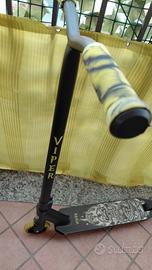 Monopattino WeLLIFE Freestyle Scooter Viper