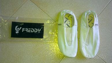 Scarpine danza Freddy
