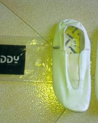 Scarpine danza Freddy