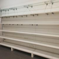 Scaffalatura a doghe componibile per negozio