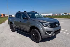 Nissan Navara 2.3 dCi 190 CV 4WD Double Cab N-Guar