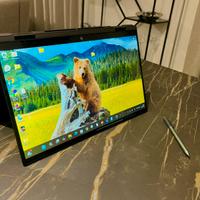 HP Envy x360 15" 2-in-1 con penna