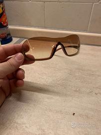 occhiali da sole vogue