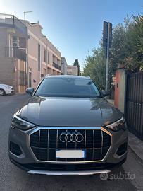 Audi Q3 35 TDI S tronic