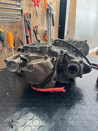 BLOCCO/CARTER CRF 450 2006