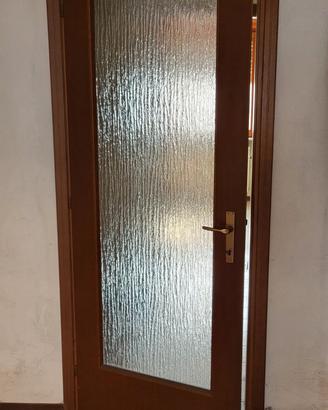 12 Porte da interno in legno con vetro satinato