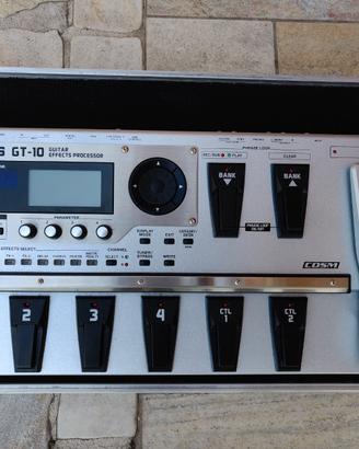 Pedaliera BOSS GT10 + Valigetta rigida su misura