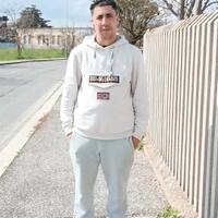 Traslochi lavapiatti operaio