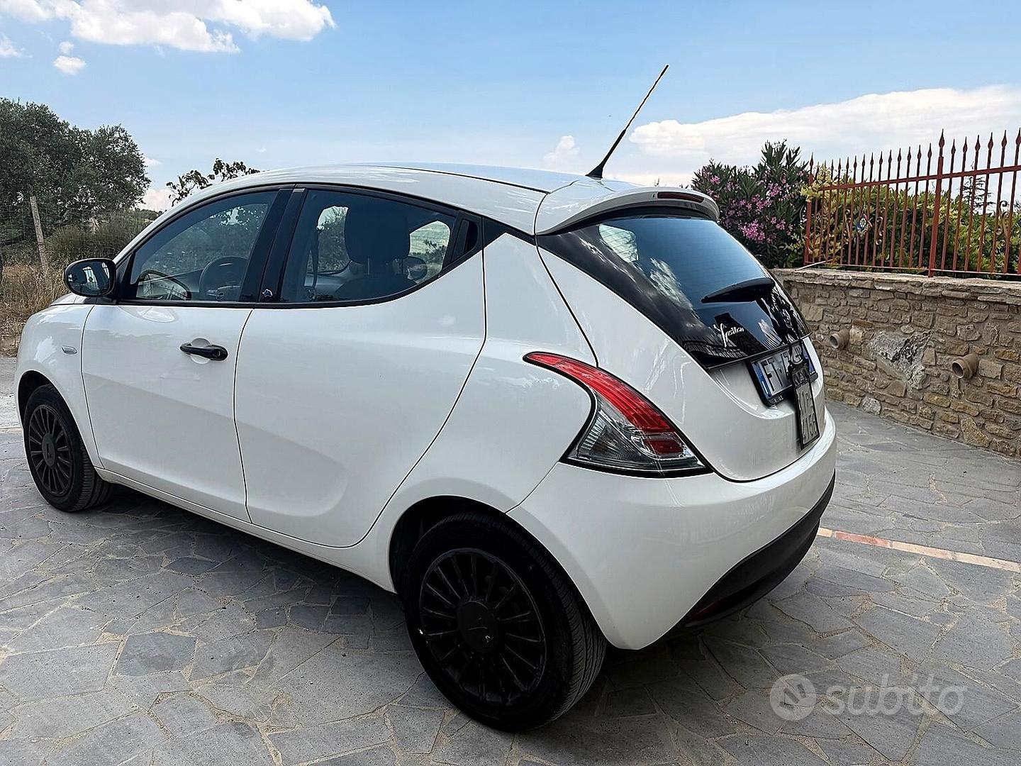 Lancia Ypsilon 2019 photo 3