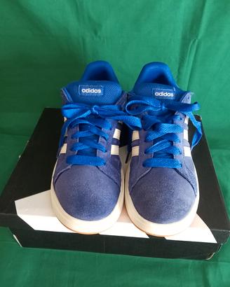 scarpe Adidas colore blu 