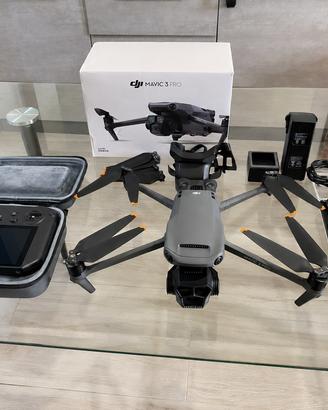 DJI Mavic 3 Pro RC Pro 2 Batterie Garanzia 12 mesi