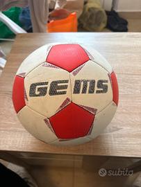 Pallone Gems integro