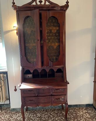 Credenza