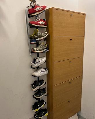 Organizzato da parete 5 paia di scarpe in metallo