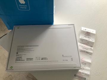 macbook NEO 13" 512GB silver