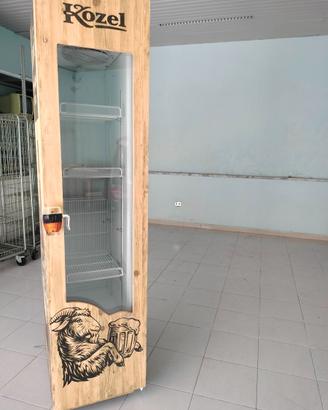 vetrina porta bibite