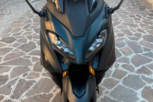 Yamaha T MAX 560