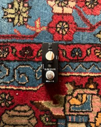 EFFETTO VOLUME SWELL A PEDALE PER CHITARRA