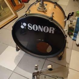 Batteria Sonor + piatti Ufip, insieme o separati