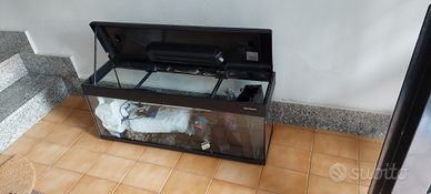 Acquario 150 L completo di mobiletto