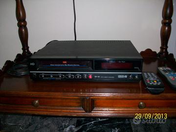 video registratore vhs