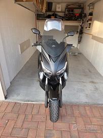 Yamaha XMAX 400 – 2014 – 35.000 km
