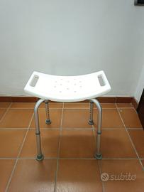 Sedia ortopedica per anziani per doccia o vasca