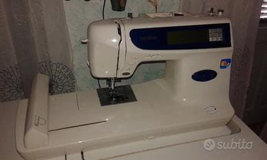 MACCHINA DA CUCIRE