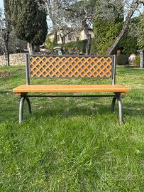 Panca in legno e ferro