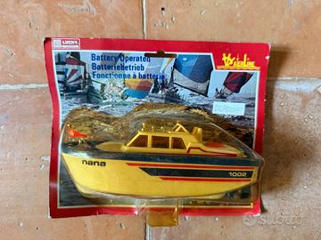 Barca motoscafo giocattolo a batteria Lucky Toys