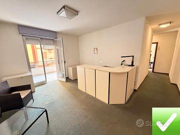 Ufficio Con Posto Auto Viale Calabria 65 Mq