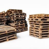 Pedane il legno rotte - ideali per legna da ardere