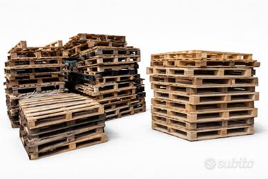 Pedane il legno rotte - ideali per legna da ardere