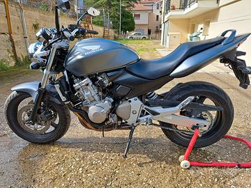 Honda hornet cbf 600