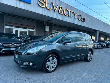 Peugeot 5008 1.6 HDi 115CV 7 POSTI