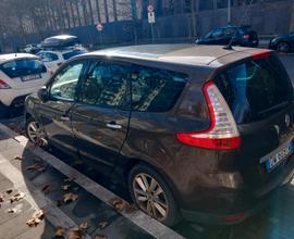 RENAULT Scenic 3ª serie 2009 1.4 Luxe 130 cv usata