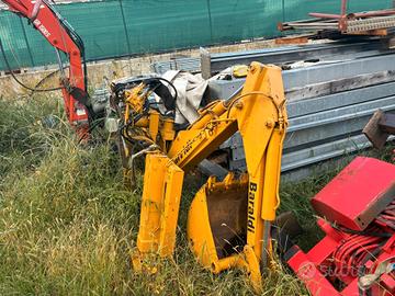 A237 - Braccio escavatore per mini terna baraldi F