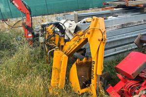 A237 - Braccio escavatore per mini terna baraldi F