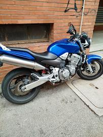 Honda Hornet 900