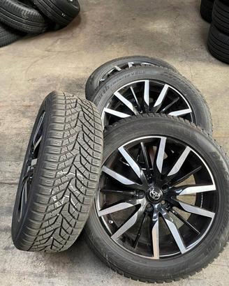 Cerchi toyota rav 4 + gomme yokohama invernali