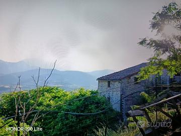 Rustico a 15 minuti dalle Grotte Frasassi