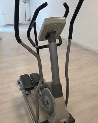 Ellittica TUNTURI  COMPETENCE CE35-19