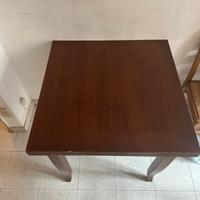 Tavolo allungabile con 2 sedie