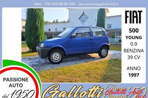FIAT Cinquecento 900i cat Young