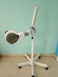 Lampada d'ingrandimento a LED professionale