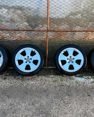 Cerchi e gomme invernali Audi/Volkswagen 225/45R17