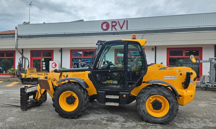 Telescopico JCB 535-140