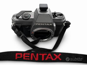 Macchina fotografica analogica Pentax P30