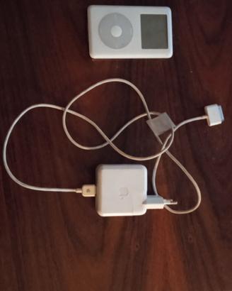 ipod Apple 20gb 2004 con caricabatteria 