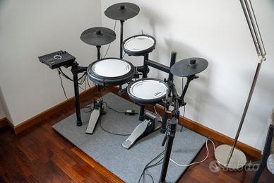Batteria elettronica Roland Td-17 KV + pedale KT10